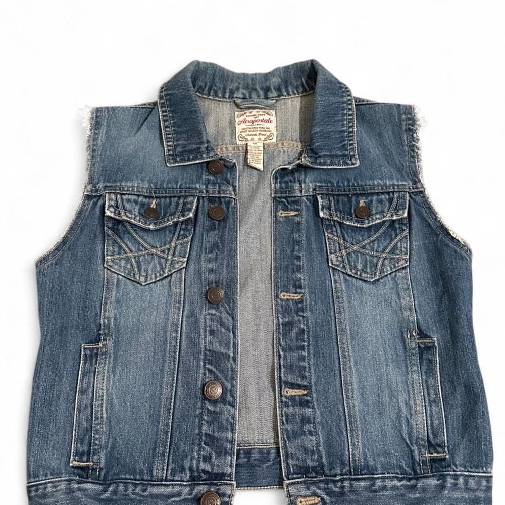 Aeropostale Women's Blue and Navy Gilet